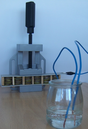 modelo del telégrafo de Salvá