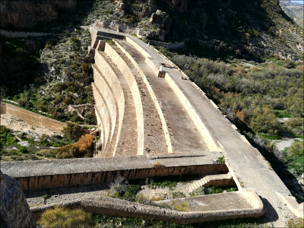 presa del pantano de Isabel II